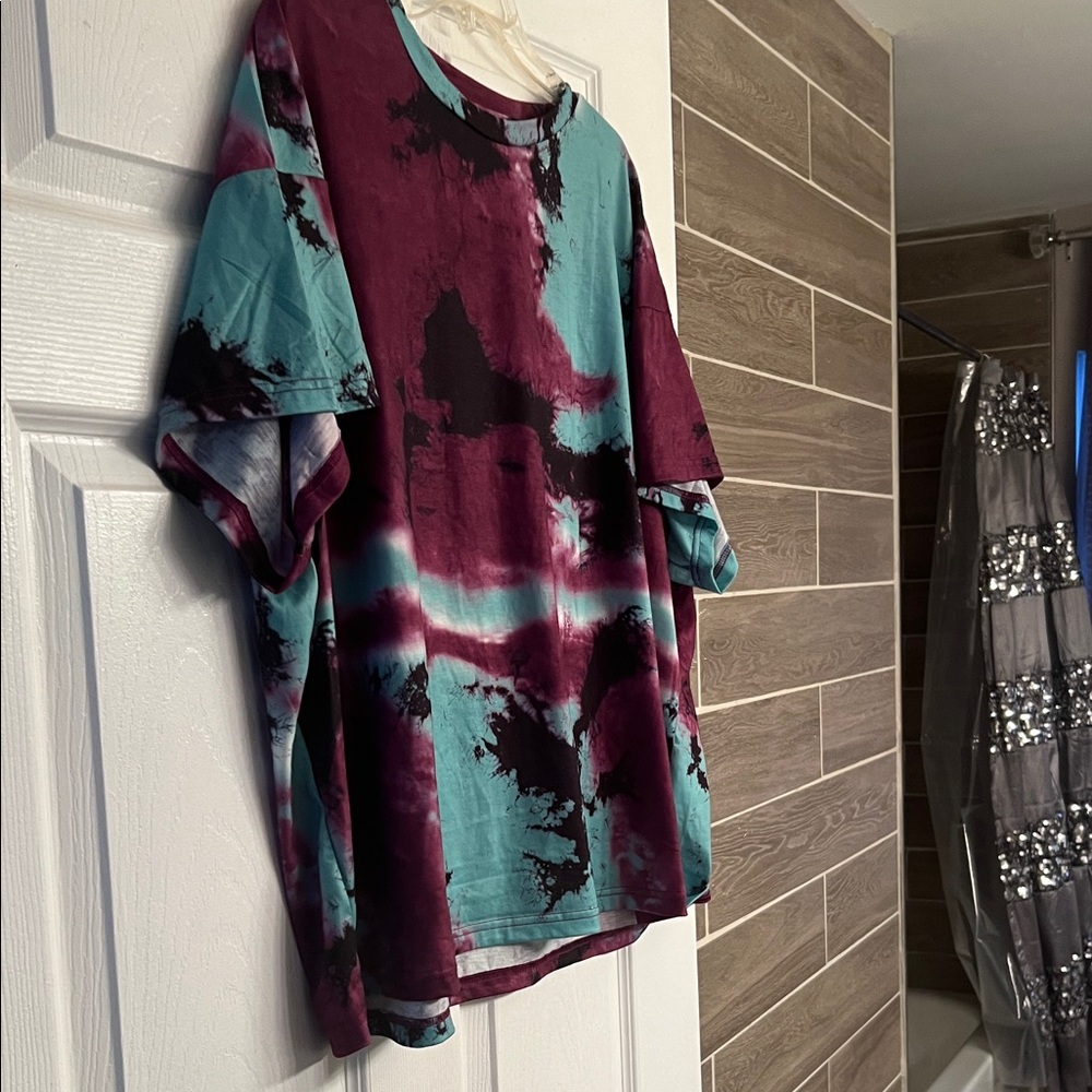 Tie-Dye T-Shirt in Purple and Teal